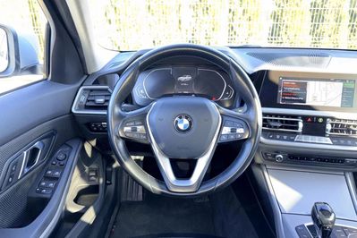 BMW Seria 3 320d xDrive aut