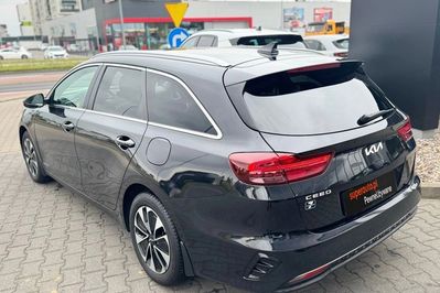 Kia Ceed 1.5 t-Gdi Tribute Dct