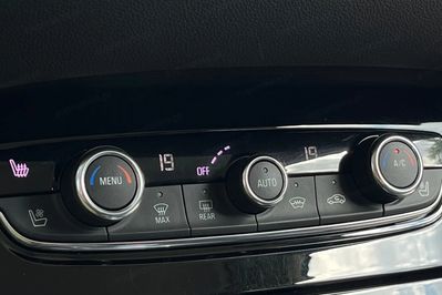 Opel Grandland X 1.6 T PHEV 4x4 Elite
