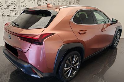 Lexus UX 300h F Sport 2.0 Hybrid Dynamic Force