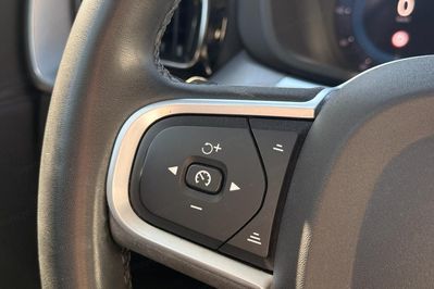 Volvo XC60 B4 D Momentum Pro aut
