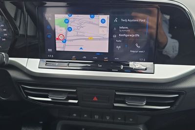 Ford Tourneo Connect Grand  Ecoblue Titanium
