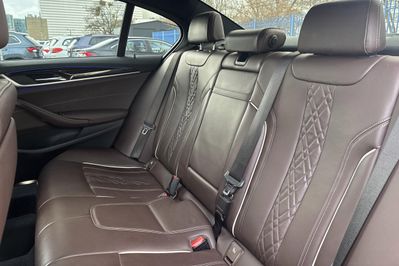 BMW Seria 5 530i M Sport