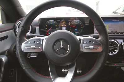 Mercedes CLA 250 e AMG Line