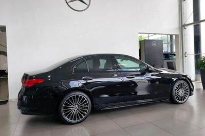 Mercedes Klasa C 220 d 4-Matic AMG