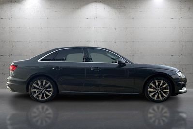 Audi A4 40 TFSI mHEV S tronic