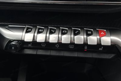 Peugeot 3008 PureTech Allure Pack S&S EAT8