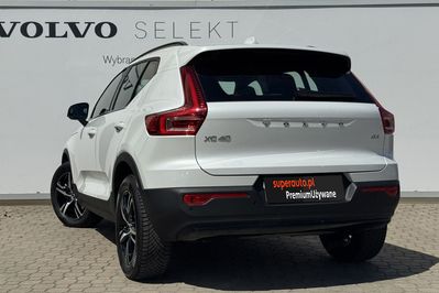 Volvo XC40 B3 Plus Dark