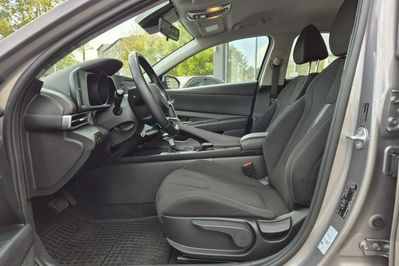 Hyundai Elantra 1.6 Smart CVT