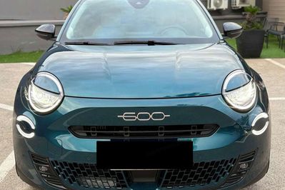 Fiat 600 La Prima 1.2 Turbo Hybrid eDCT