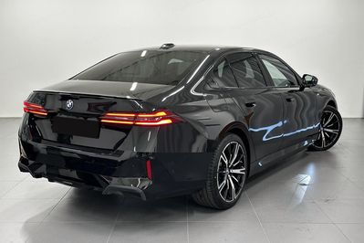 BMW Seria 5 520i M Sport