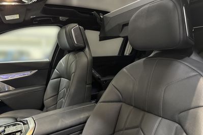 BMW Seria 7 740d xDrive M Sport