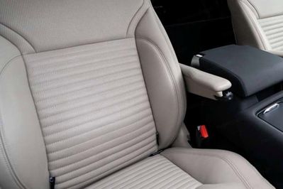 Land Rover Discovery V 3.0 D250 Dynamic SE