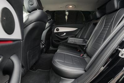 Mercedes Klasa E Kombi 300 de 4MATIC Avantgarde