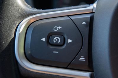 Volvo V60 B4 D Momentum Pro