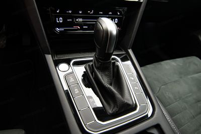 Volkswagen Passat 2.0 TSI R-Line DSG