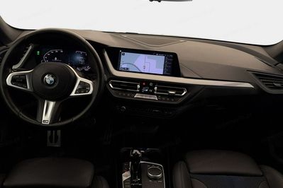 BMW Seria 2 218i M Sport aut