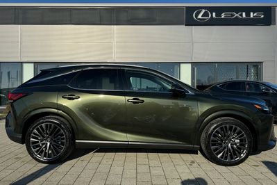 Lexus RX 350h Omotenashi