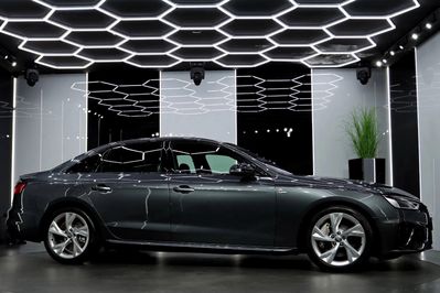 Audi A4 45 TFSI quattro S Line