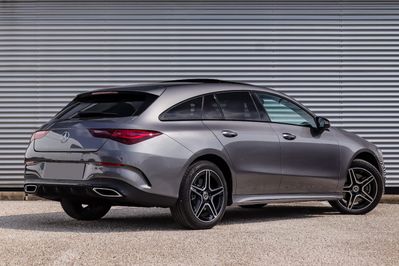 Mercedes CLA 250 4-Matic AMG Line Shooting Brake