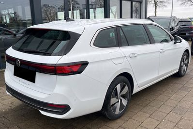 Volkswagen Passat Business Plus 1.5 TSI mHEV DSG