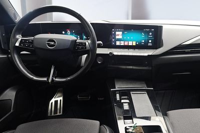 Opel Astra GS S&S