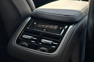 Volvo XC90 B5 B AWD Plus Bright 7os aut