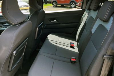 Dacia Jogger Extreme 7-miejsc 1.8 Full Hybrid