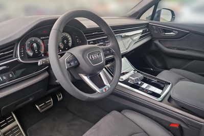 Audi Q7 50 TDI quattro S Line
