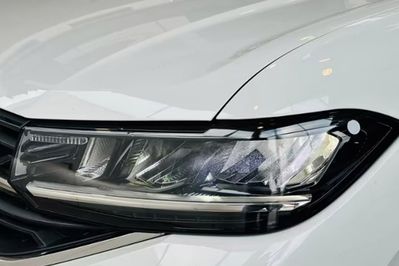 Volkswagen T-Cross 1.0 TSI Life Plus