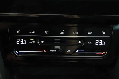 Volkswagen Passat 2.0 TDI 4Mot. Elegance DSG