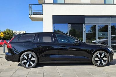 Volvo V60 T8 AWD Plug-In Hybrid Ultra Dark aut
