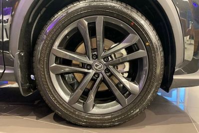 Lexus NX 450h+ Prestige 2.5 Plug-in Hybrid