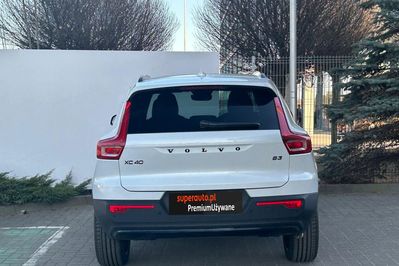 Volvo XC40 B4 Plus Black Edition aut