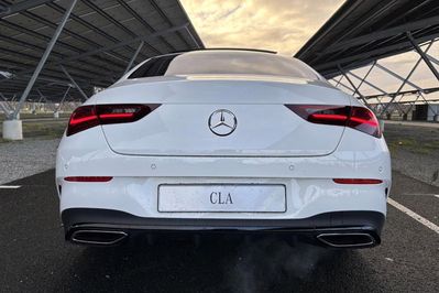 Mercedes CLA 200 AMG Line