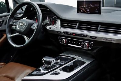 Audi Q7 50 TDI  quattro