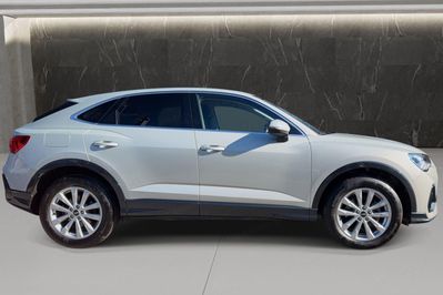 Audi Q3 35 TFSI mHEV S tronic