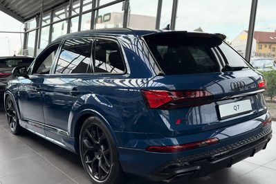 Audi Q7 50 TDI quattro S Line