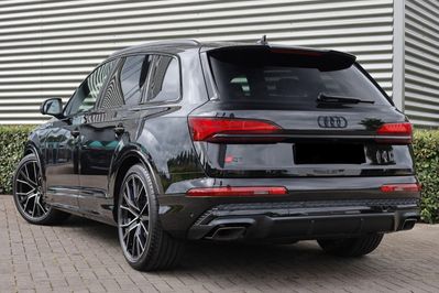 Audi Q7 55 TFSI e quattro S Line