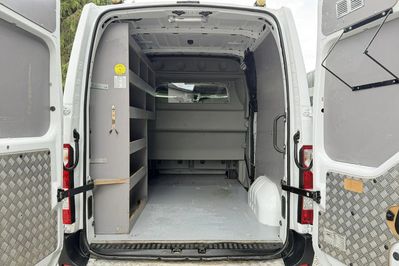 Renault Master dCi L2H2 (bryg)