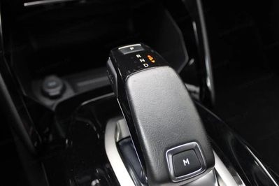 Peugeot 2008 1.2 PureTech GT