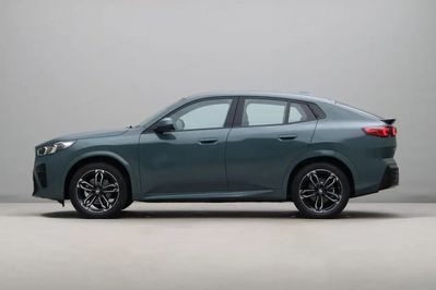 BMW iX2 eDrive20 M Sport