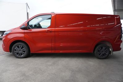 Ford Transit Custom 320 L2H1 Limited
