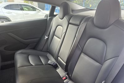 Tesla Model 3 Standard Range Plus