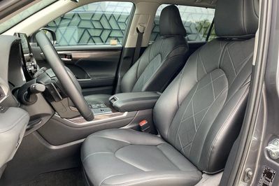 Toyota Highlander 2.5 Hybrid Executive Style