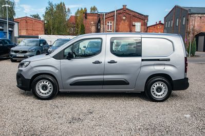 Fiat Doblo Cargo/Van Zabudowa Brygadowa AT8