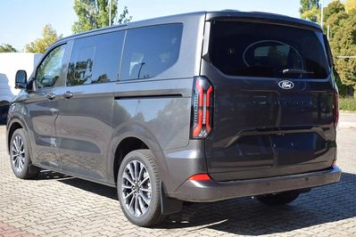 Ford Tourneo Custom L1H1 Titanium X 320 A8 AWD