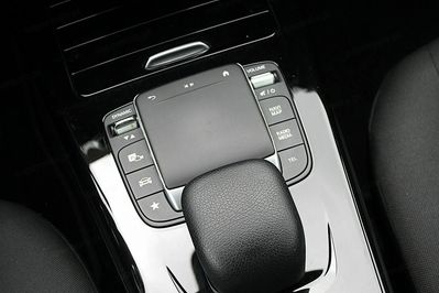 Mercedes CLA 180 d 8G-DCT