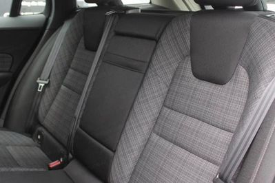 Volvo V60 B4 D Momentum