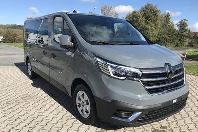 Renault Trafic L2H1 Zabudowa Brygadowa